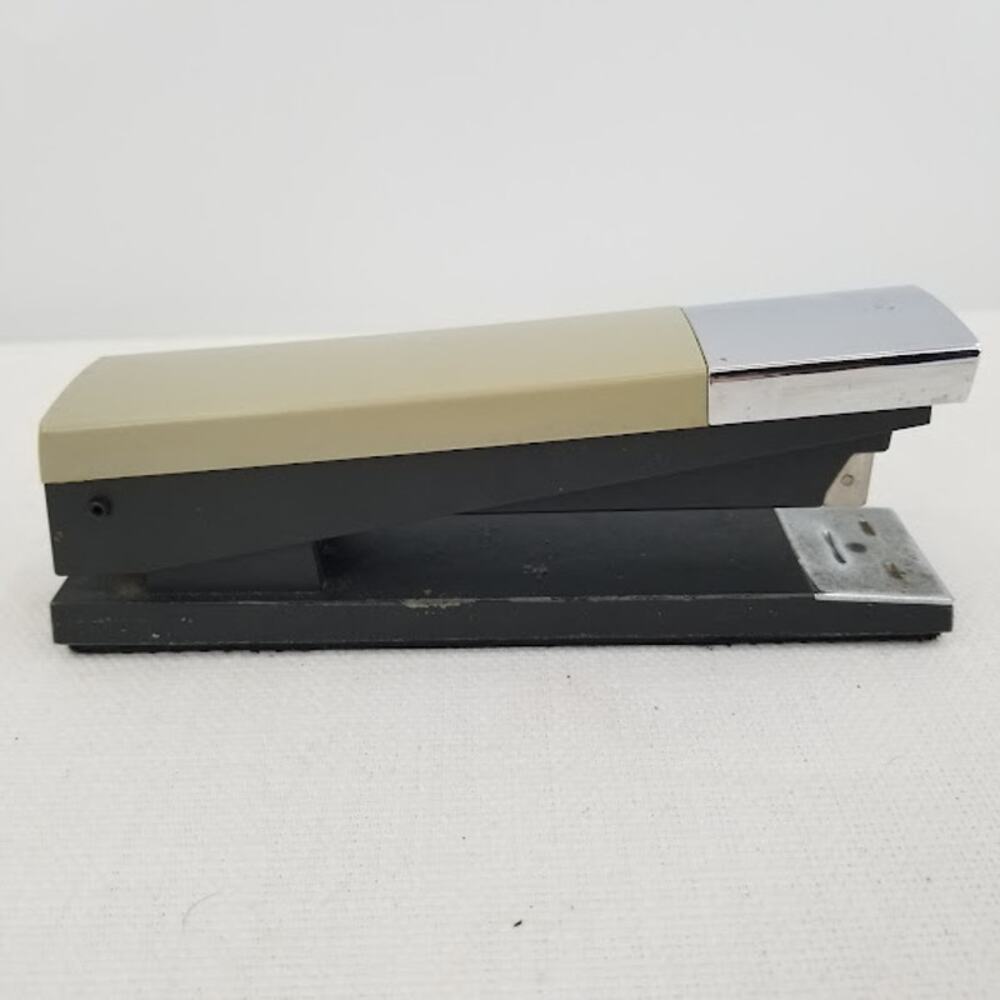 ACCO 20 Metal Stapler Mid Century Modern Tanker style Retro Office Front Loading